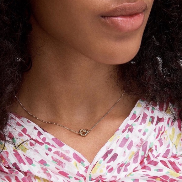 KATE SPADE • Loves Me Knot Silver Collar Necklace - Picture 2 of 3